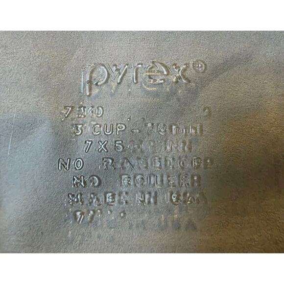 Pyrex 7210 3-Cup Glass Container Made in USA Casserole Pan - Picture 2 of 3